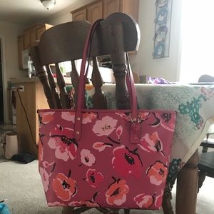 Authentic Floral Coach Zip Tote